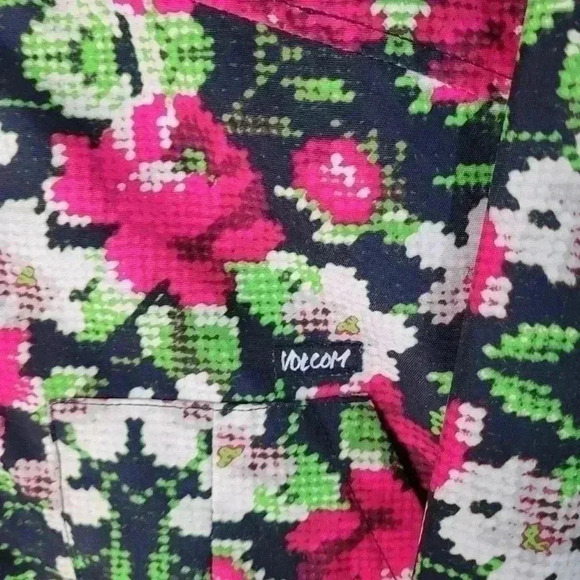 VOLCOM Girls Size Med/12 Mesh Lined Hooded Windbreaker Jacket Black Floral - Picture 5 of 8